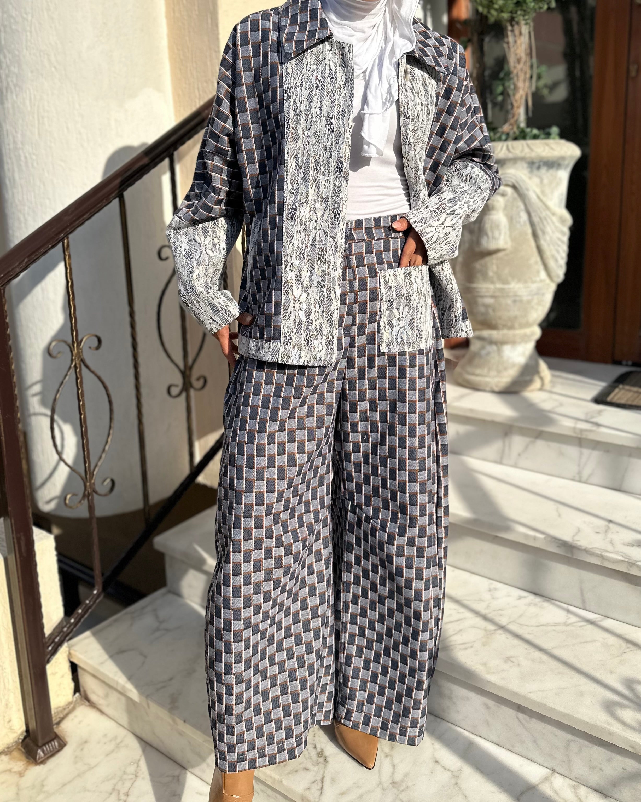 Checkered - Lace